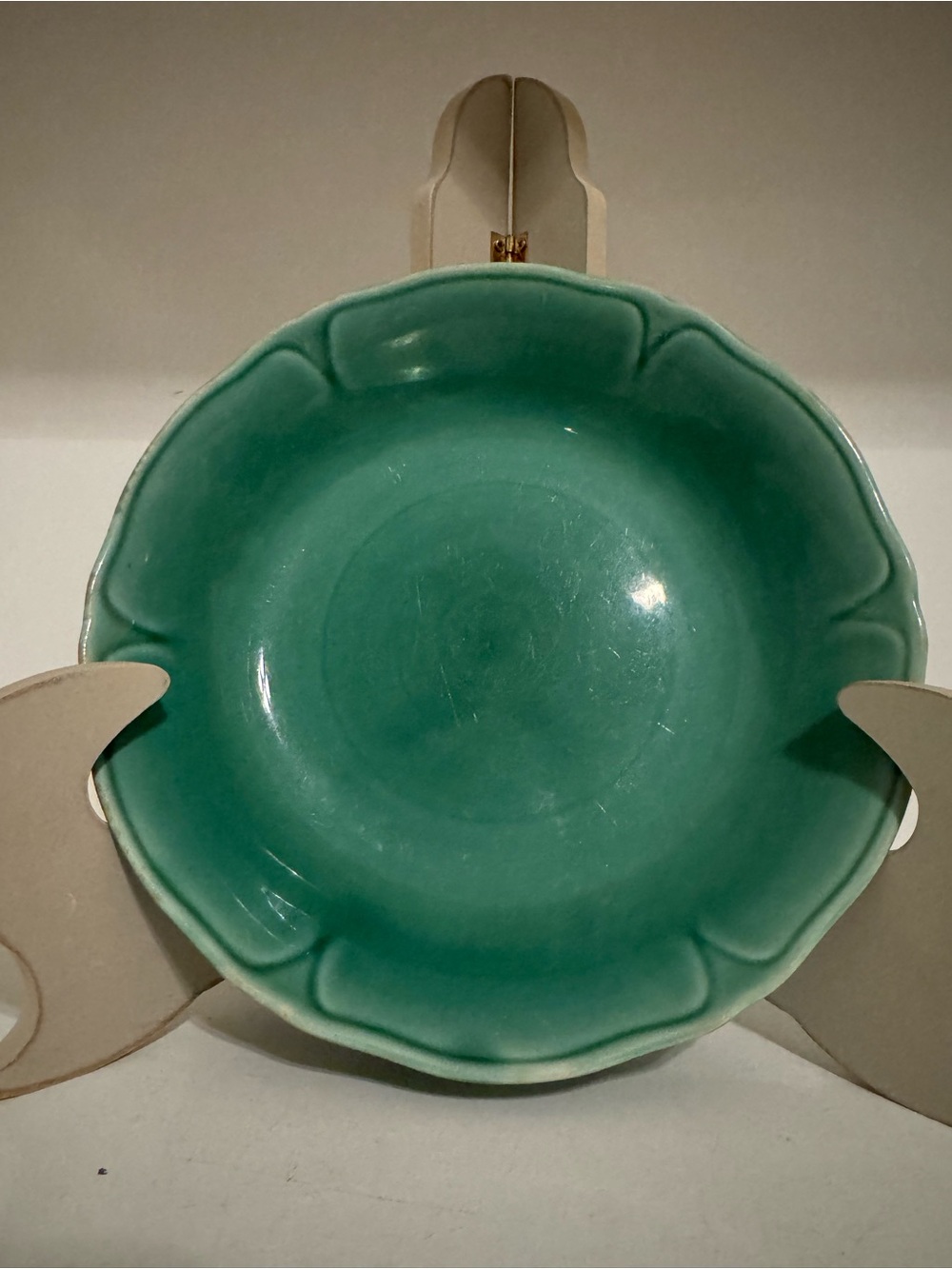 VTG 1930s Mt Clemens Pottery Petal Green Scalloped 8" Serving Bowl